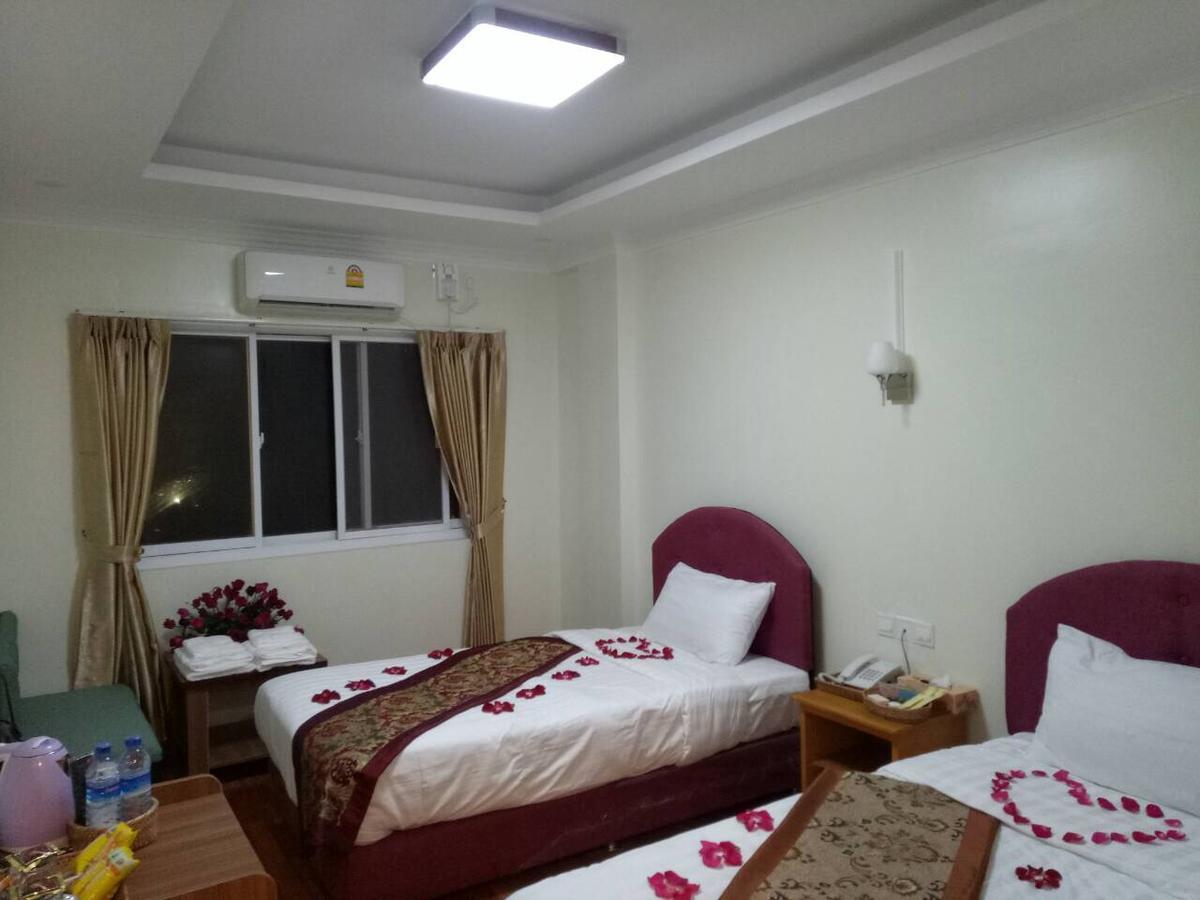 Hotel Grace Taunggyi Exteriör bild