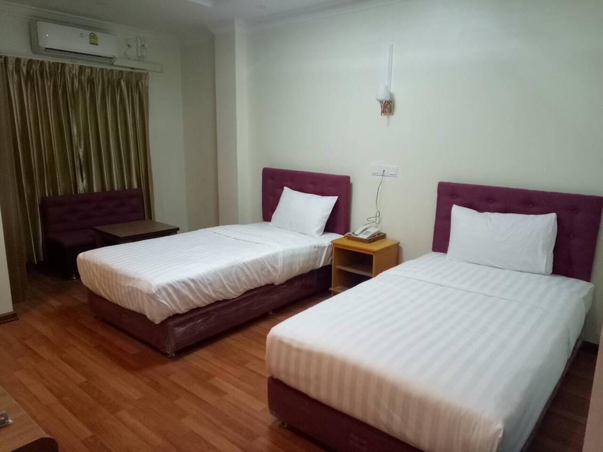 Hotel Grace Taunggyi Exteriör bild